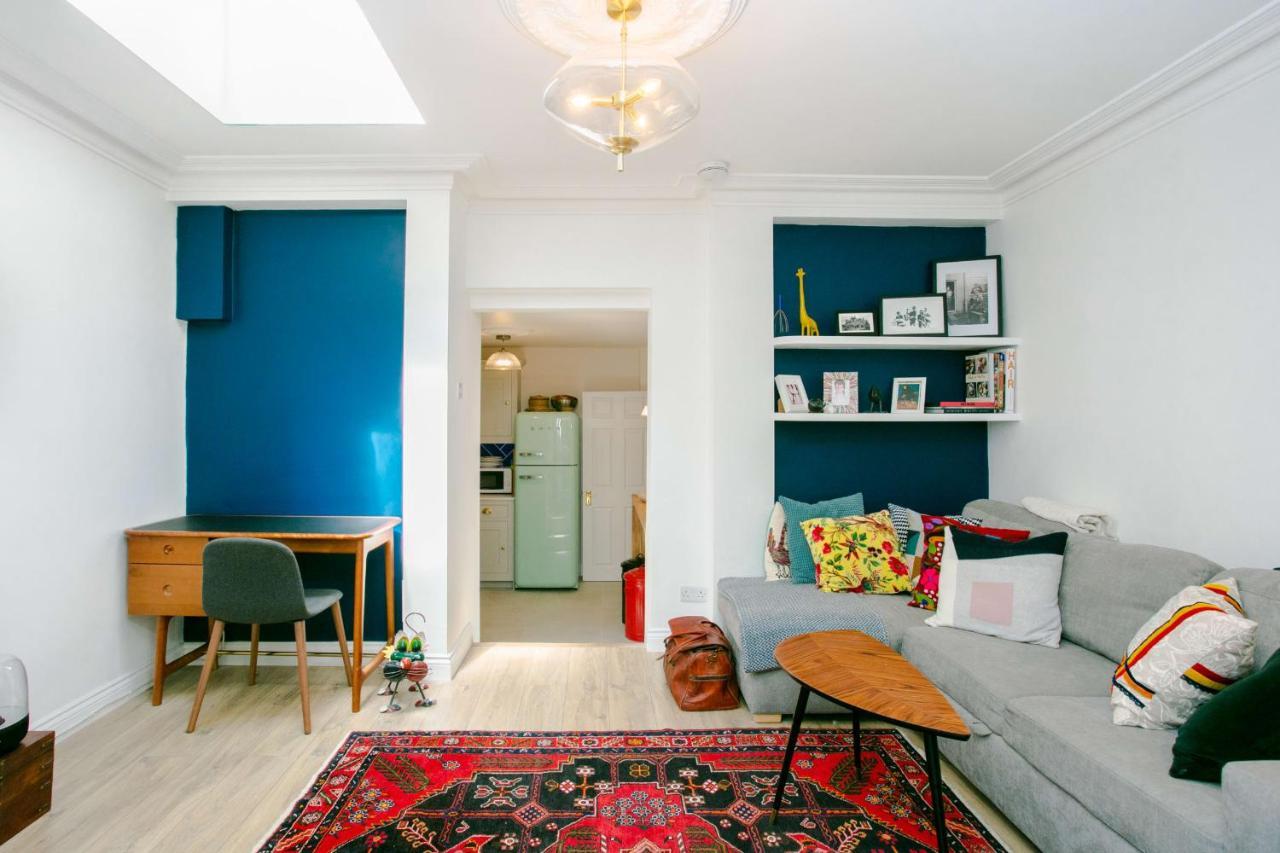 Modern Garden Apartment Camden London Eksteriør billede