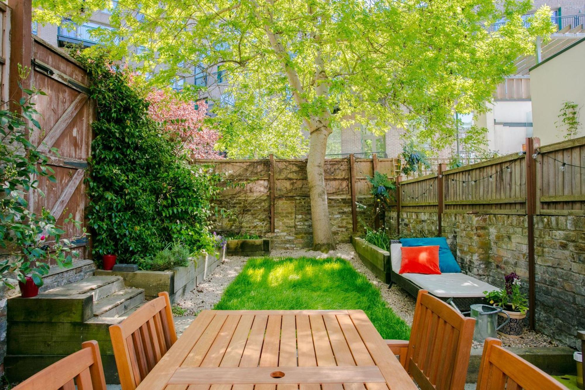 Modern Garden Apartment Camden London Eksteriør billede